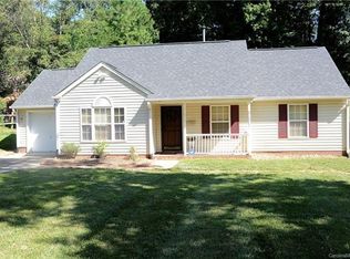 5331 Ruth Dr, Charlotte, NC 28215