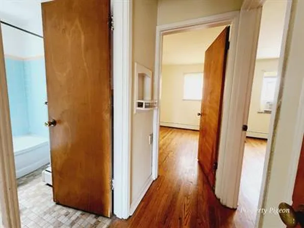 5923 Cary Ave APT 3, Cincinnati, OH 45224