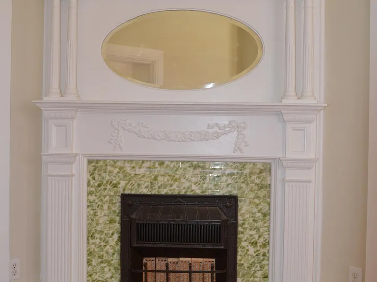 Decorative fireplace