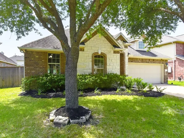2203 Summit Pass Ln, League City, TX 77573