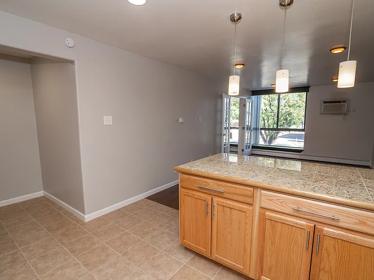 Garfield Park Apartments — Photo 78