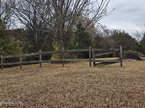 2nd image of 3615 Lowes Ferry Rd