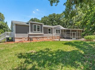 4910 Merrin Rd, Plant City, FL 33565