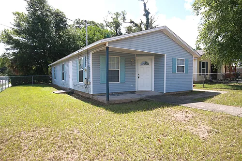 624 N G St Photo 1 624 N G St Photo 1