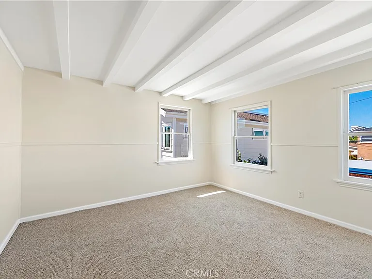 515 Carnation Ave — Photo 18