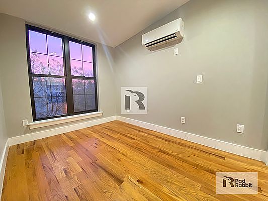 1st image of 153 Tompkins Ave #4