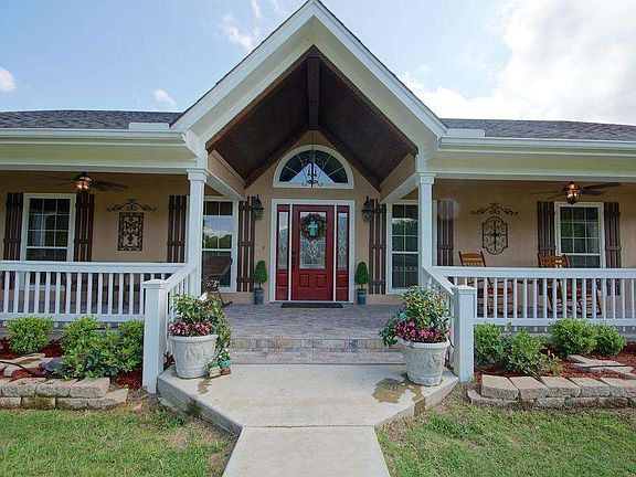2nd image of 226 County Road 3821