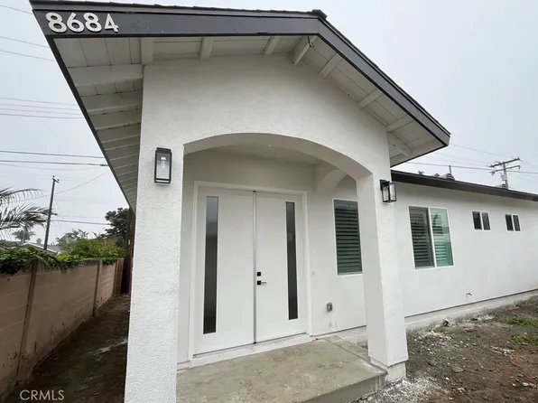 8684 Oasis Ave, Orange, CA 92863
