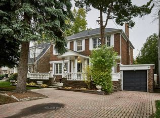 14 Apsley Rd, Toronto, ON M5M 2X8