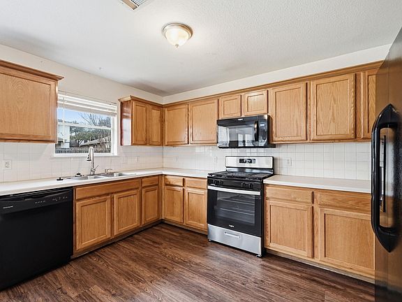 5th image of 11145 Franklins Tale Loop