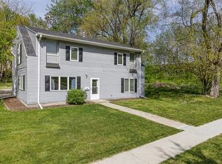 958 22nd St, Des Moines, IA 50312