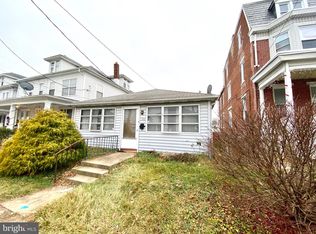 154 S Franklin St, Red Lion, PA 17356