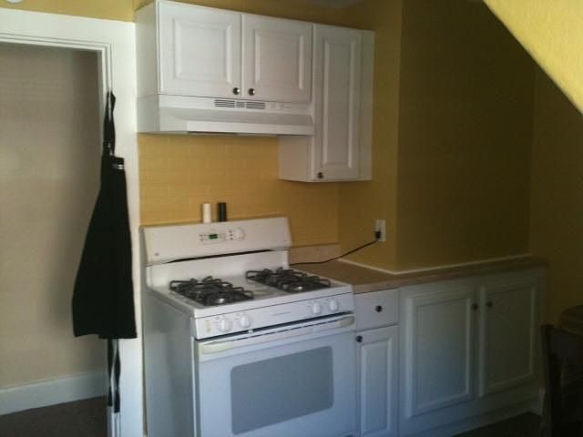 1st image of 158 Allen Ave APT 3