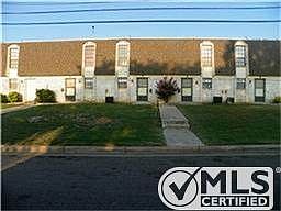 2nd image of 7700 Chapin Rd APT 6