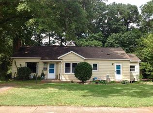 436 7th St SW, Hickory, NC 28602