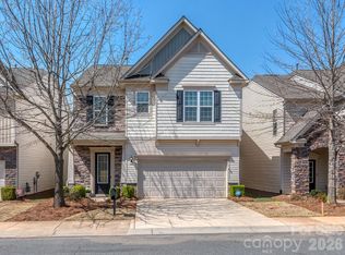 6028 Union Pacific Ave, Charlotte, NC 28210
