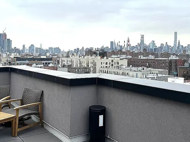 31-18 31st St #5B — Photo 7