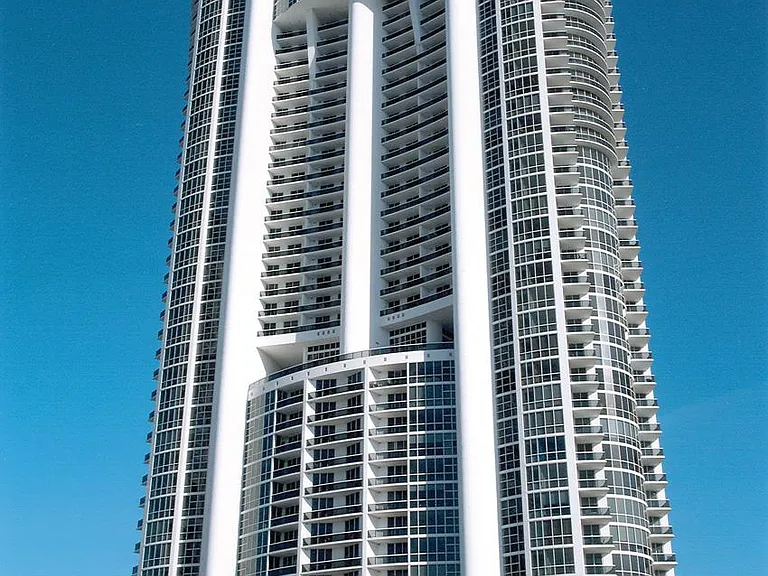 18201 Collins Ave #1705 — Photo 25