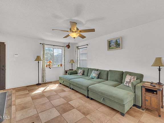 4th image of 14037 Tierra Vergel Dr