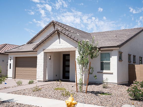 2nd image of 21292 E Macaw Dr
