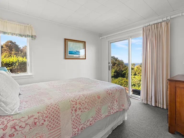 Bedroom #3 - Ocean Views, Queen Bed