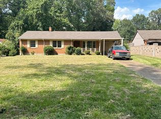 1002 N Ball Rd, Memphis, TN 38106