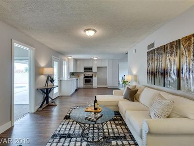 4776 Plata Del Sol Dr, Las Vegas, NV, 89121