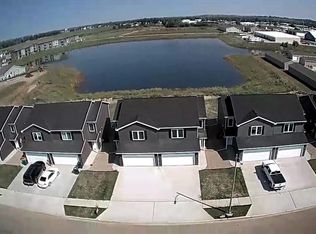 3918 24th St SE, Mandan, ND 58554