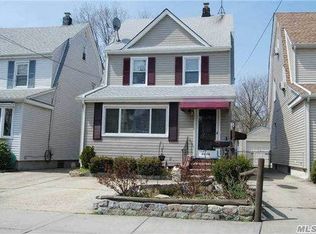8808 241st St, Bellerose, NY 11426