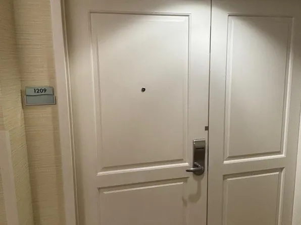 200 S Sycamore Street #1217, Branson, MO 65616