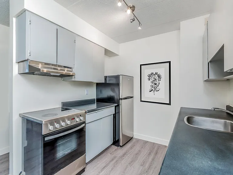 22 Munroe Pl — Photo 10