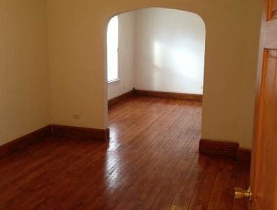 5th image of 4622 Hickory Ave