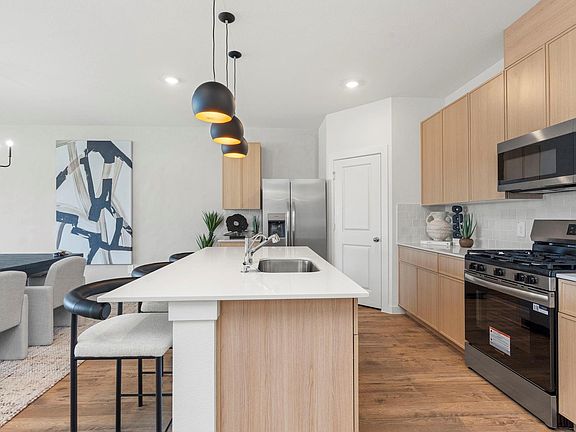 5th image of 4005 Ripe Meadow Way