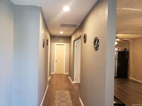 4th image of 618 Corliss