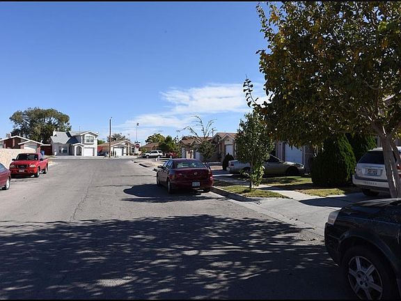 4th image of 320 Pilar Cir