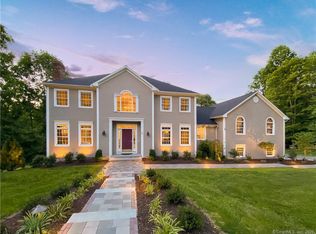 3 Old Farm Hill Rd, Newtown, CT 06470