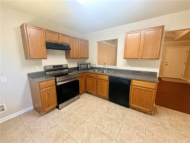1805 Brookter St — Photo 7