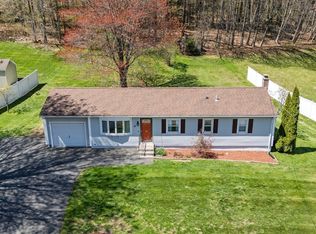 81 Sandy Hill Rd, Northampton, MA 01062