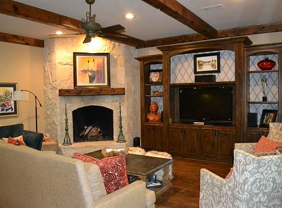 5th image of 4408 Bryn Mawr Dr
