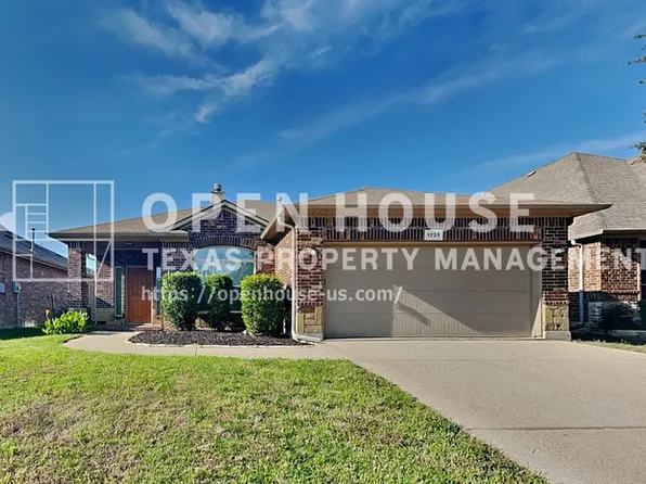 1225 Goodland Ter, Fort Worth, TX 76179