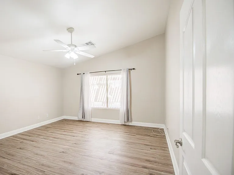 43205 W Roth Rd — Photo 18