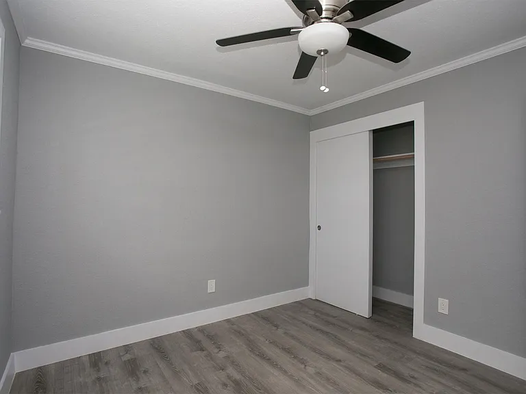 1103 Booker Ave #B — Photo 37