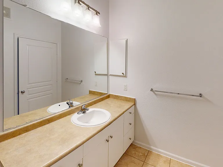 Sullivan Place — Photo 112