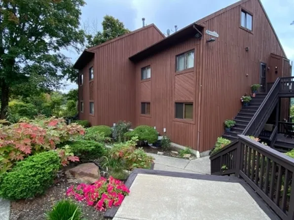 4 Wack Wack BLDG 4 #4, Vernon Twp., NJ 07462