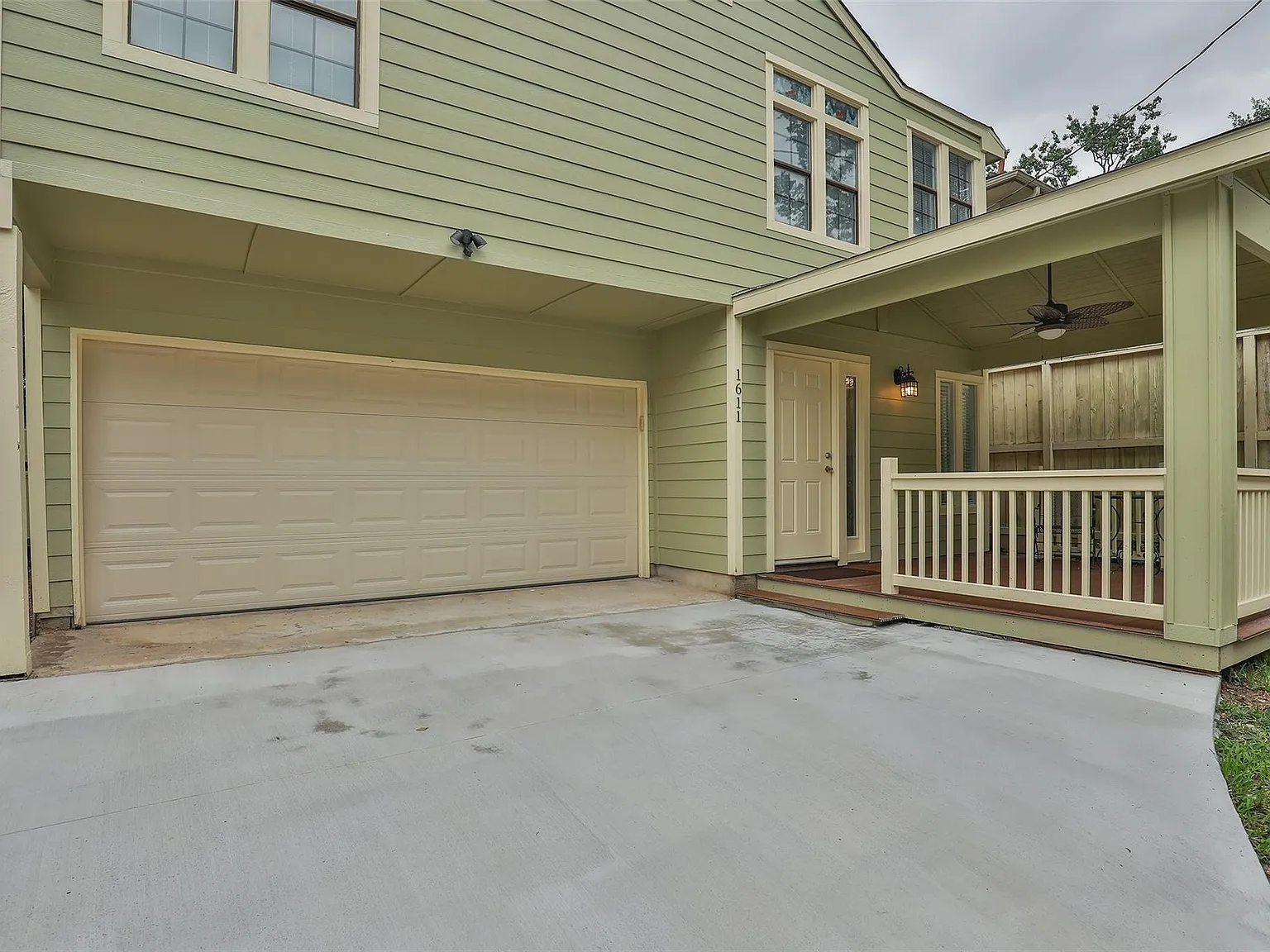 2 bed, 2.5 bath, 1558 sqft, $2,750 — Photo 4