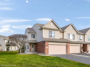 8233 W Chestnut Ct, Frankfort, IL 60423