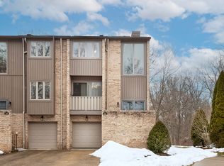 324 Central Dr, Cranberry Township, PA 16066