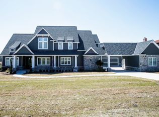 5232 Oak Timber Dr, Tulsa, OK 74131