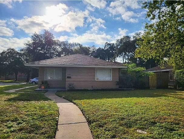 1st image of 6642 Heron Dr
