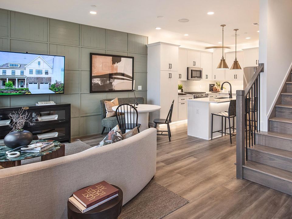1st image of 2150 Northbank Pl #136